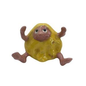 Hagen Renaker Retired Miniature Figurine Beach Boy Sitting